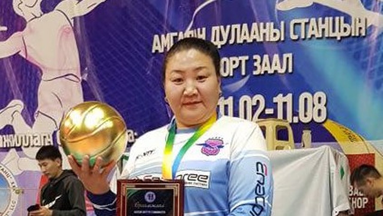 Волейболын спортын ОУХМ, үндэсний шигшээ багийн дасгалжуулагч Батдоржийн Хэрлэн багш МҮОХ-ны дээд шагнал “Алтан Од” одонгоор шагнахаар шийдвэрлэжээ